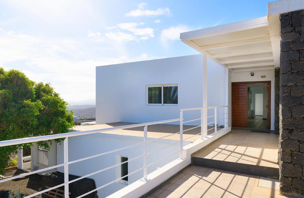 הוילה Tías Casa Amanecer 5 מראה חיצוני תמונה